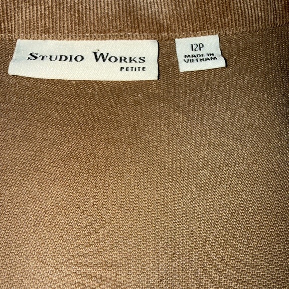 Tan Corduroy Jacket - Picture 3 of 4